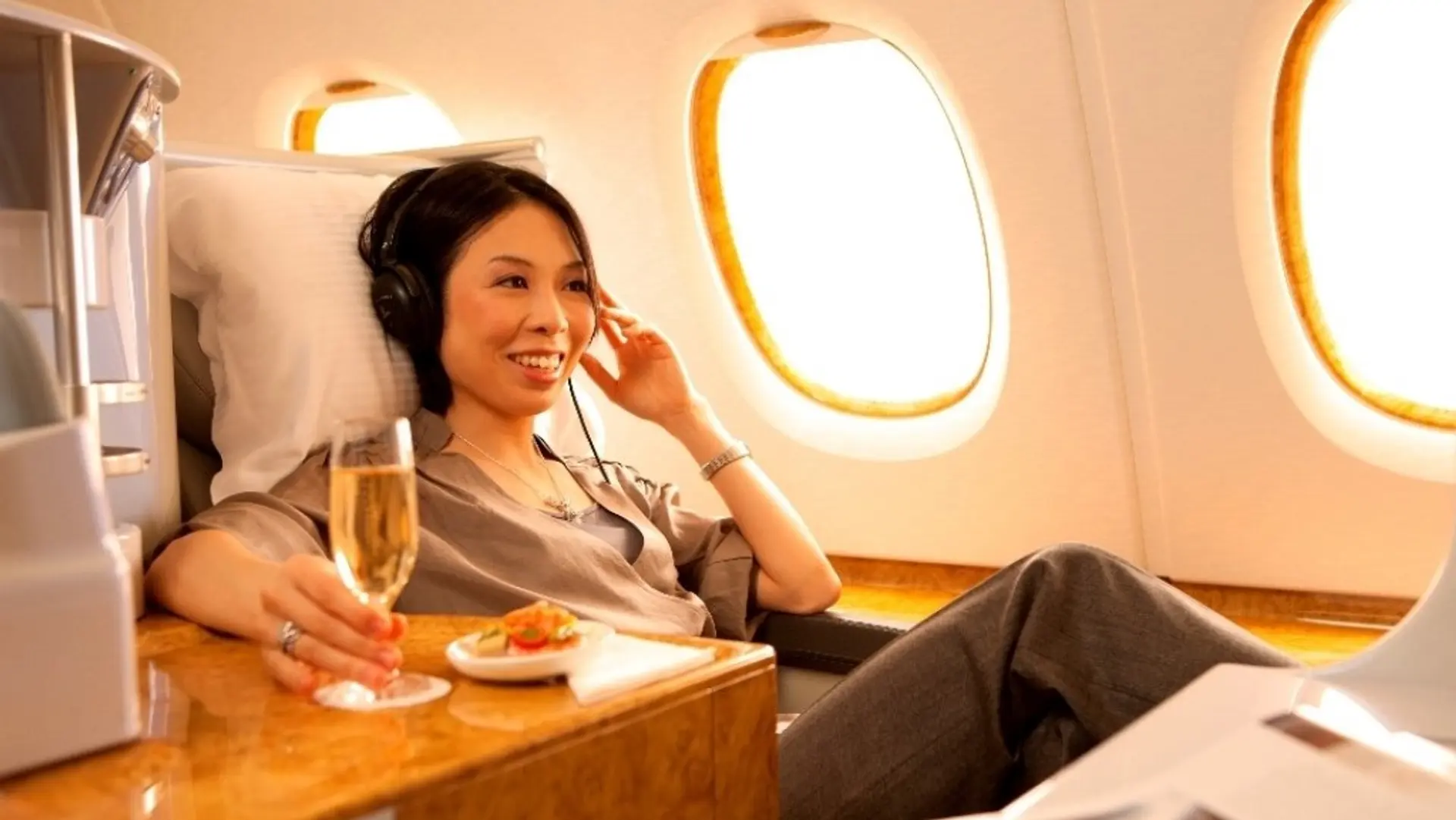 Airline review Beverages - Emirates - 7