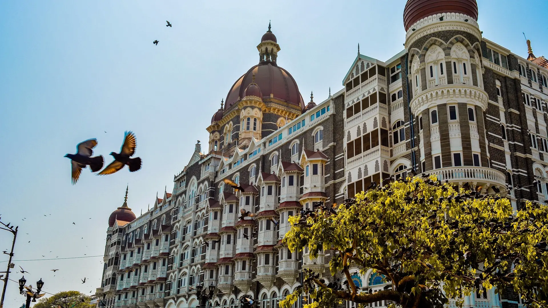 The Taj Mahal Palace, Mumbai from an outside perspective at daytime