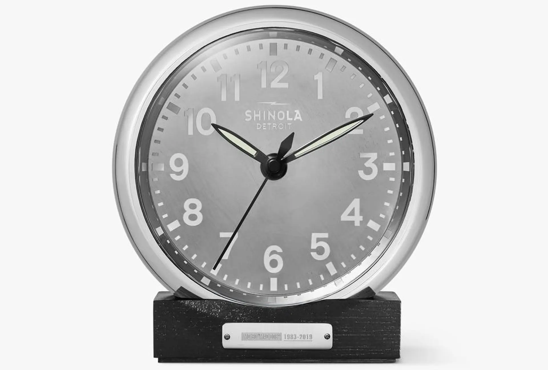 Airlines News - American Airlines introduces new premium amenity kits