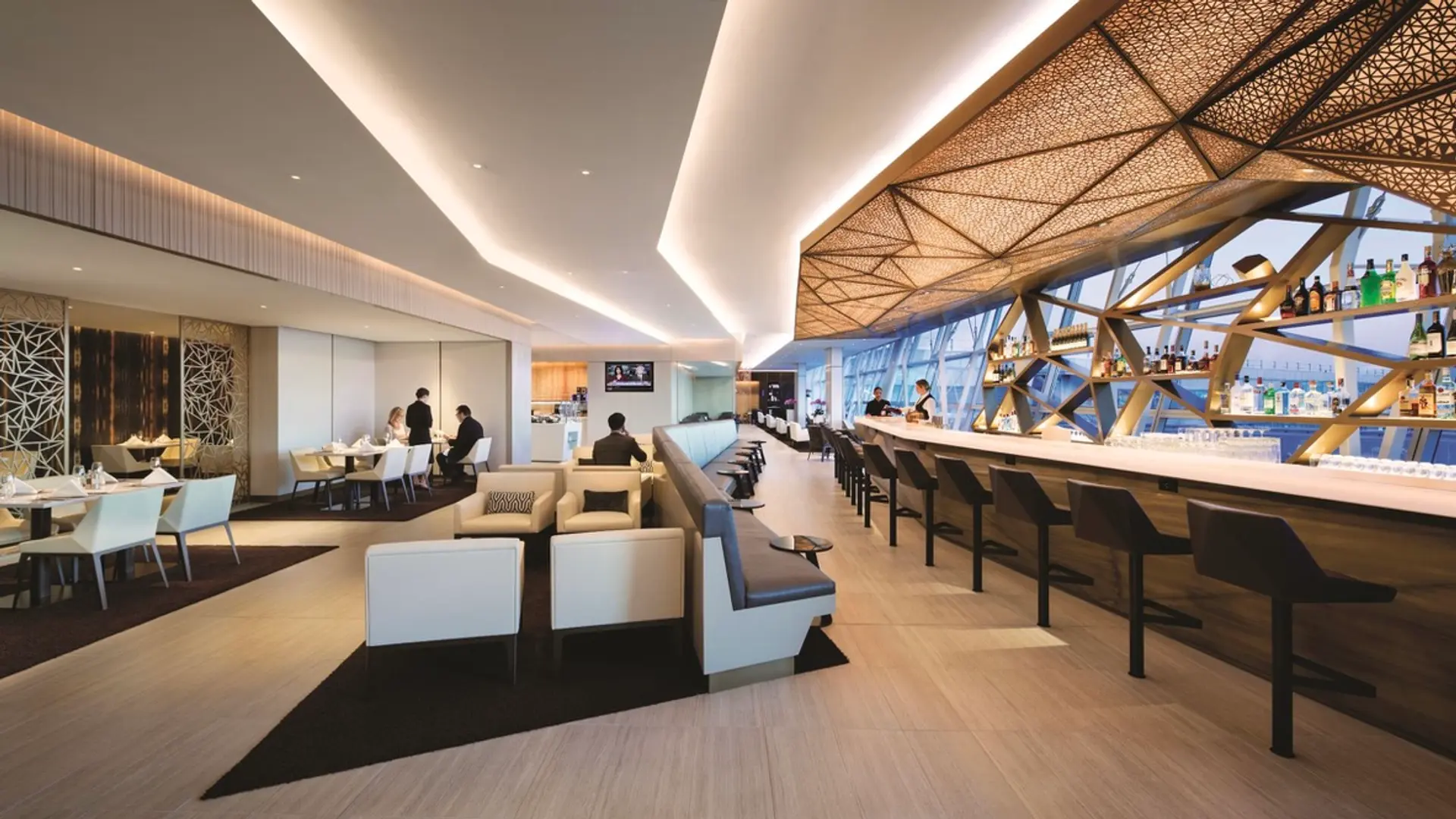 Airline review Airport experience - Etihad Airways - 0