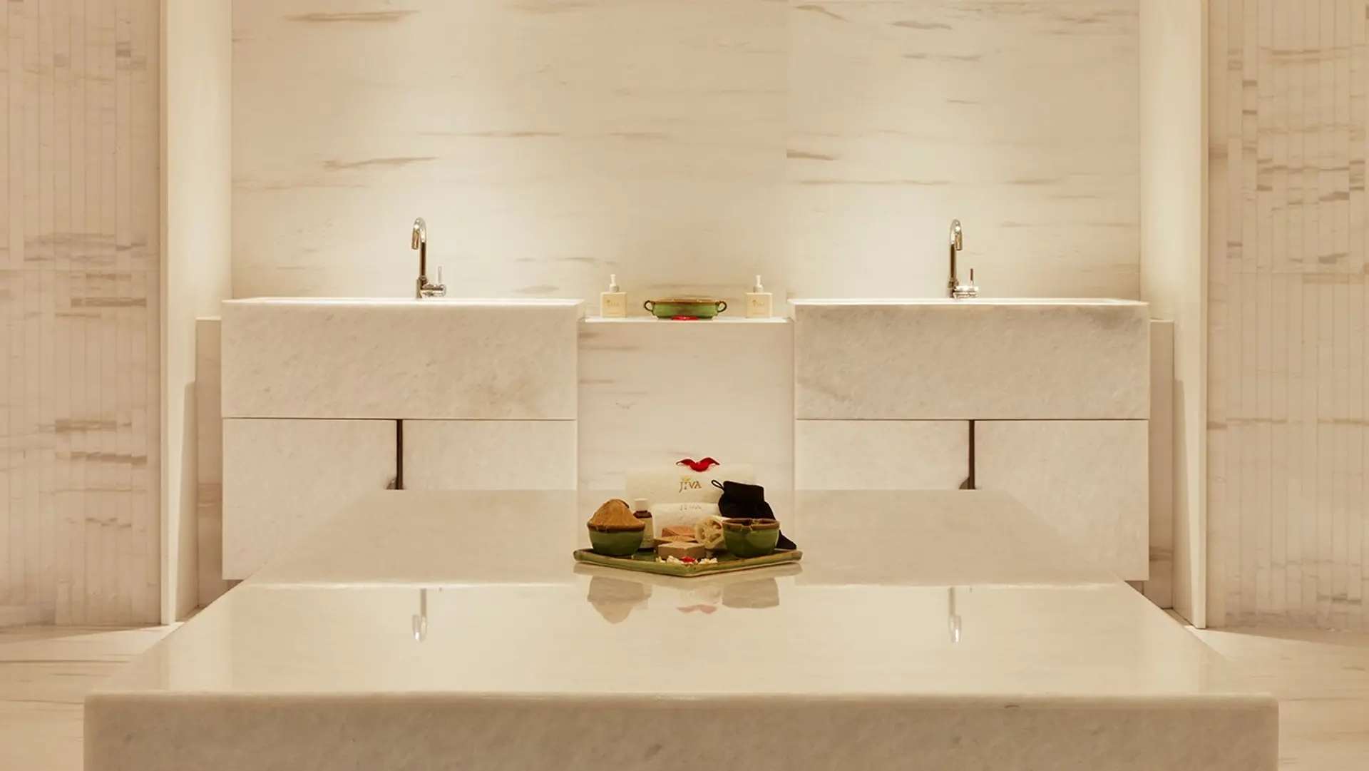 Hotel review Service & Facilities' - The Taj Mahal Palace - 5