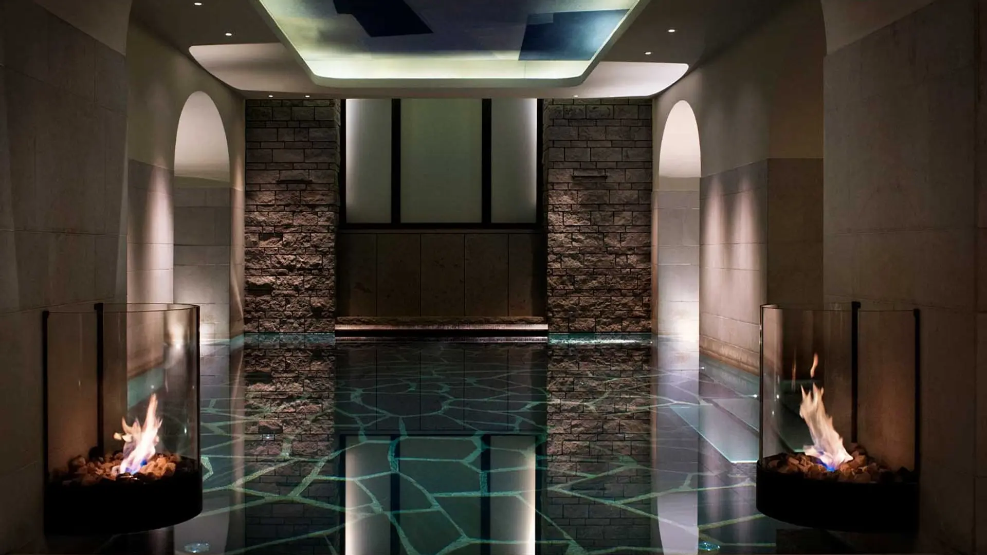 Hotel review Service & Facilities' - Grand Hôtel Stockholm - 0