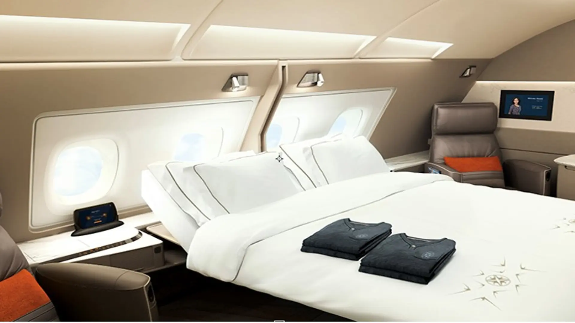 Airlines Articles - 12 Best First Class Seats For Couples