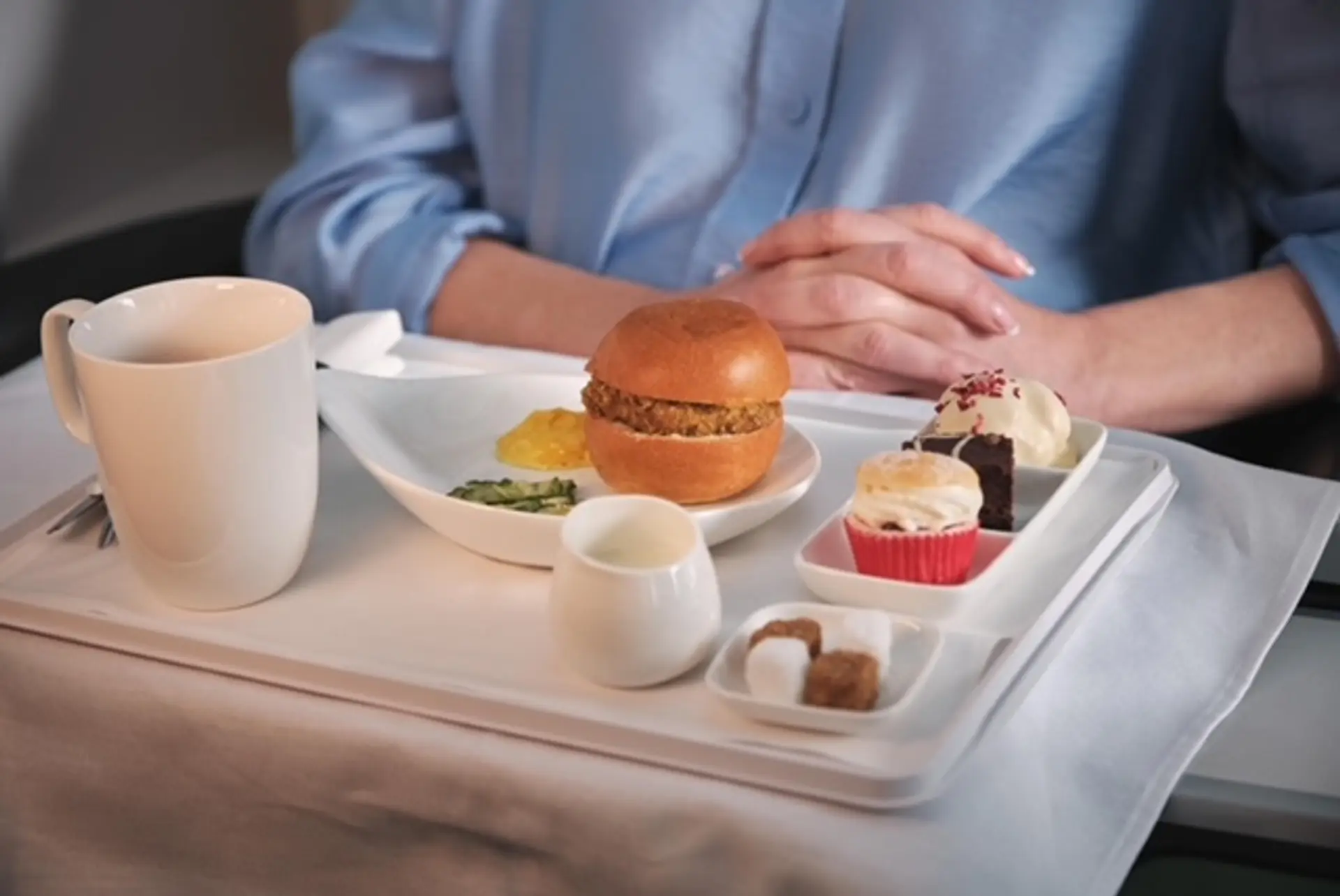 Airlines News - Aer Lingus upgrades Business Class menus