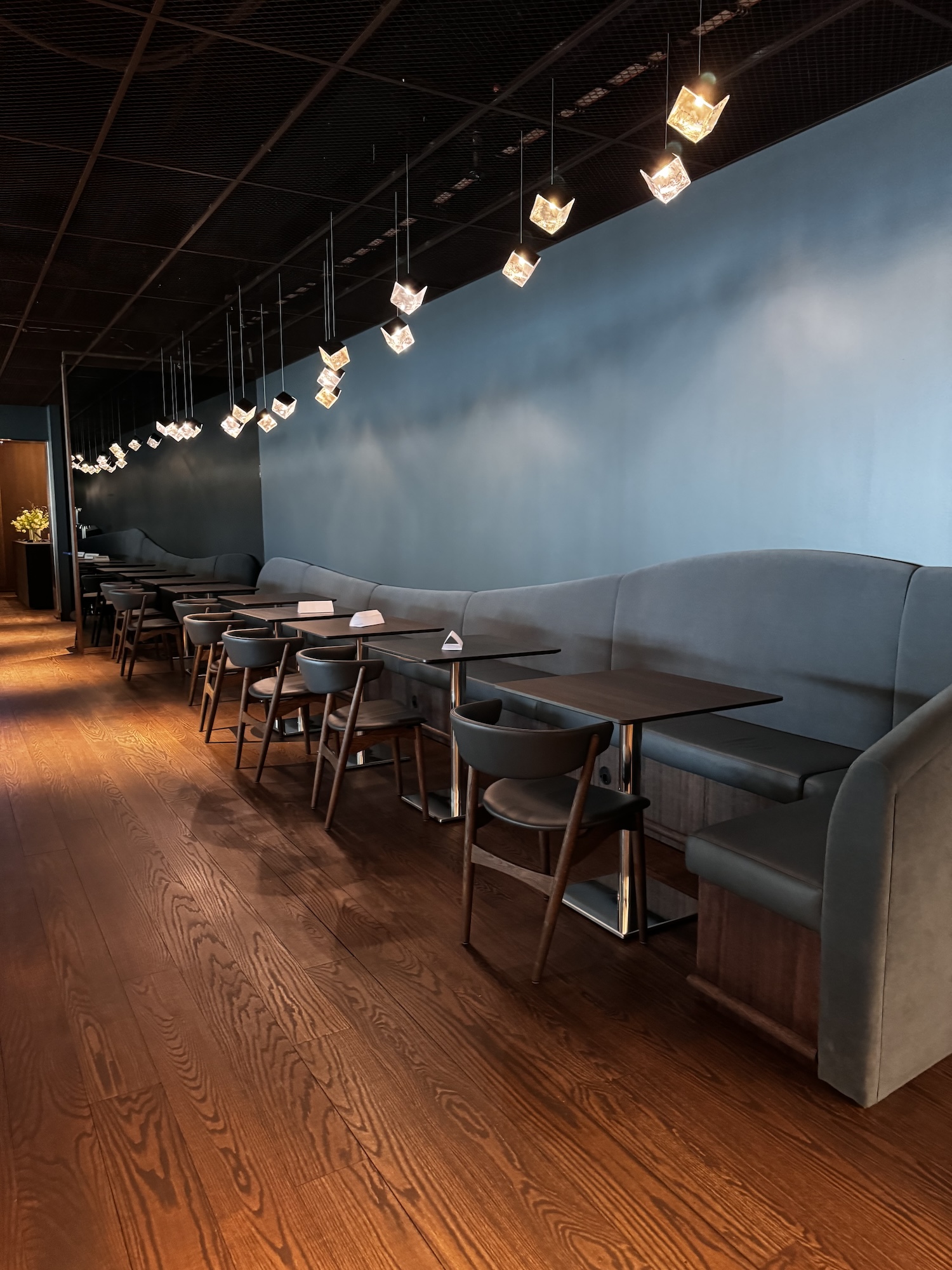 Amex Express Lounge Platinum 2.jpeg