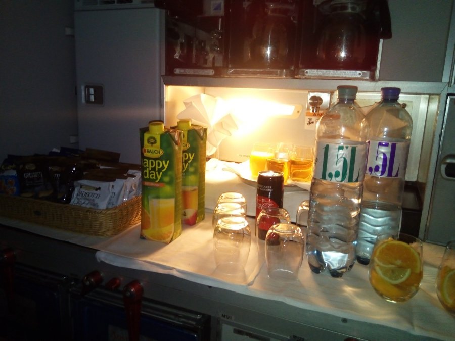 Austrian Business B777 HKG-VIE, 031.jpg