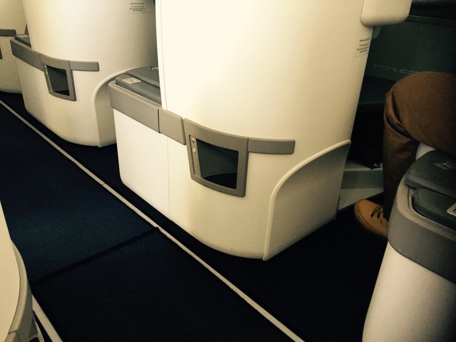 AY fotsteg i stol.jpg