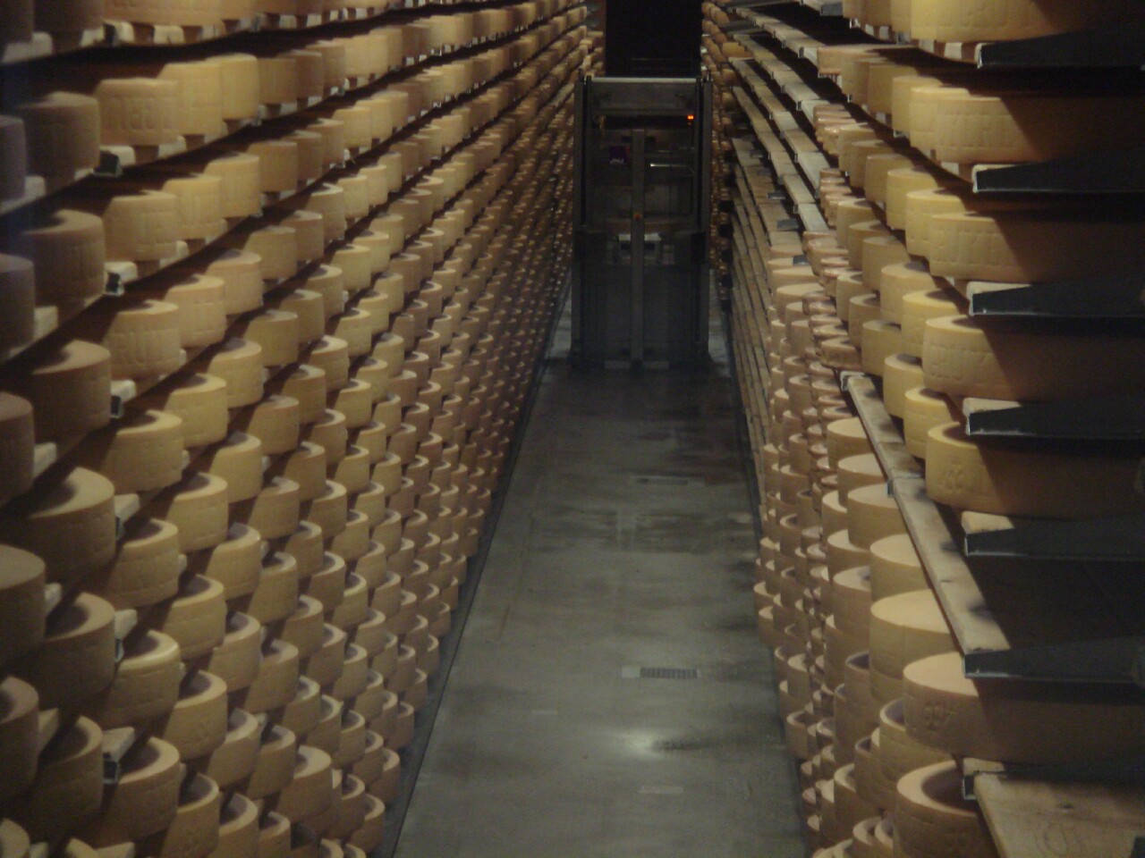 gruyere1.jpg