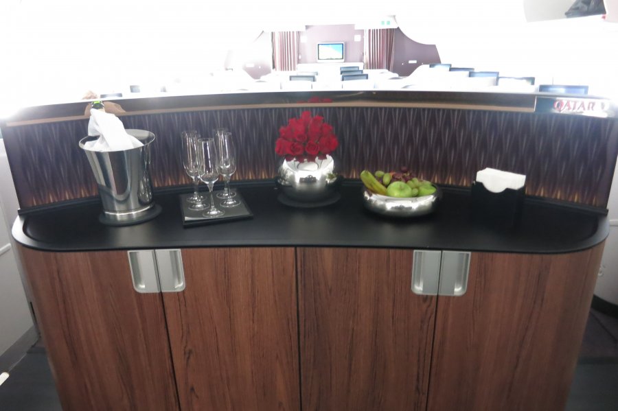 Qatar Airways Business class A350 DOH-BRU, 06.JPG