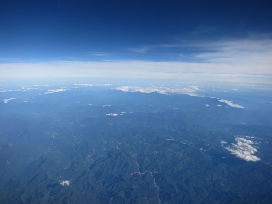 Qatar Airways Business class B777 BKK-HAN, 20.JPG