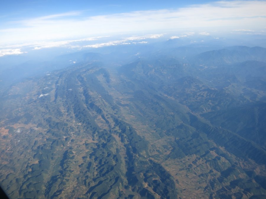 Qatar Airways Business class B777 BKK-HAN, 23.JPG