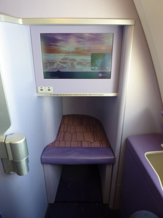 THAI Business A380 HKG-BKK_10.JPG