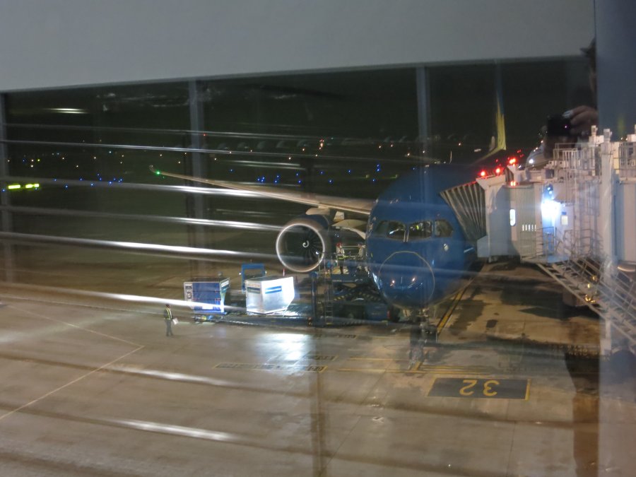 Vietnam Airlines Business class B787 HAN-NRT, 03.JPG