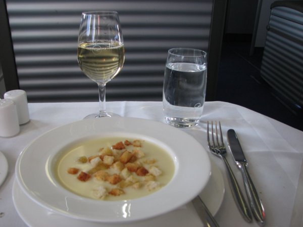 IMG_4876.jpg IMG_4876.jpg