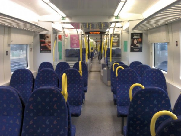 Pendeltåg_03.jpg Pendeltåg_03.jpg