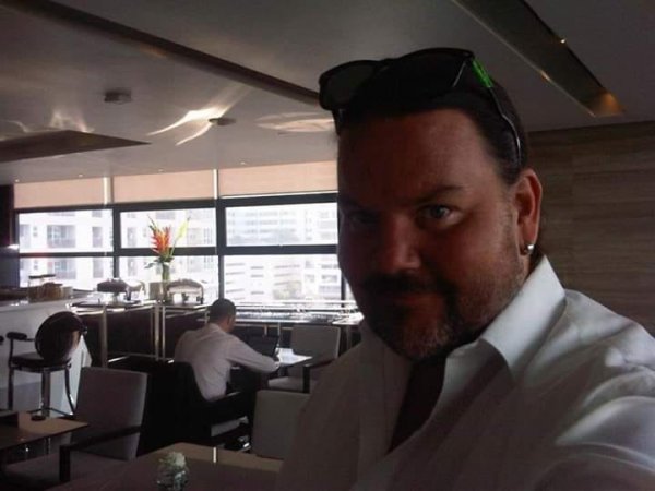 Executive Club Holiday Inn Sukhumwith Bangkok.jpg