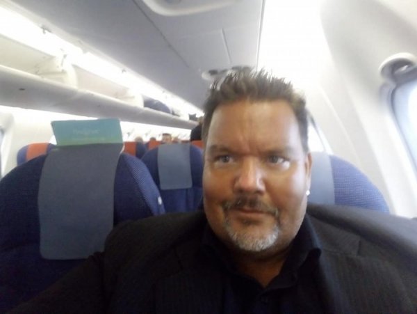 Brussel Airlines Business Class Short Haul.jpg