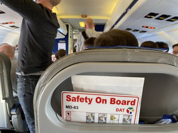 6680DE3E-DDF2-434A-A470-3EE84039CA2B.jpeg 6680DE3E-DDF2-434A-A470-3EE84039CA2B.jpeg