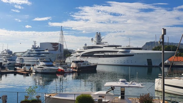 2021-10-31 10.39.42.jpg 2021-10-31 10.39.42.jpg