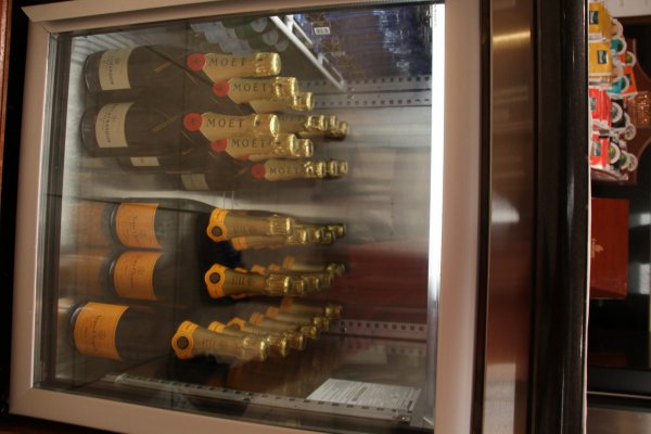 IMG_8371.jpg IMG_8371.jpg