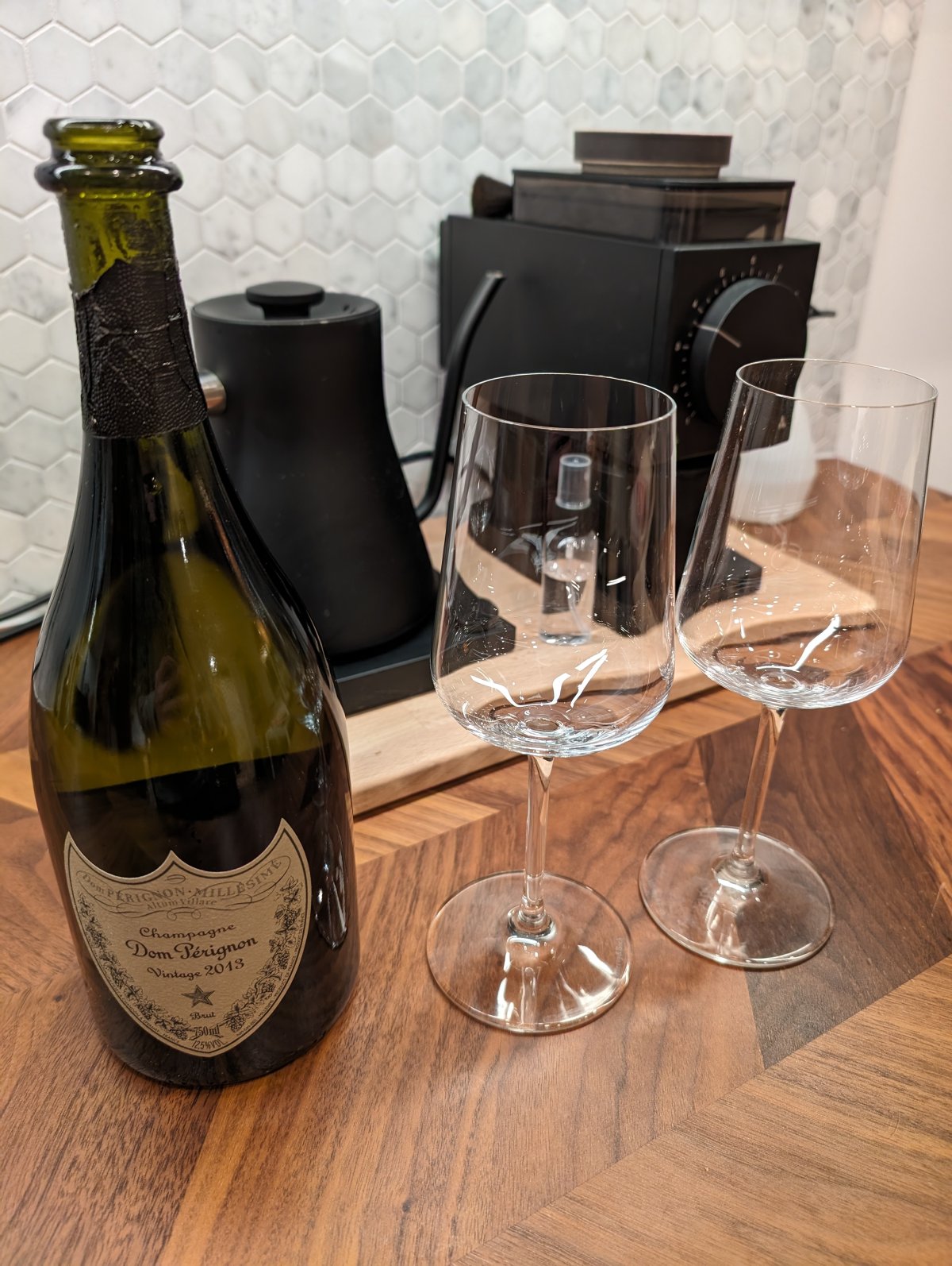 PXL_20231222_184643751.jpg PXL_20231222_184643751.jpg