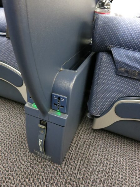 SAS Business CPH-PEK Airbus A340 LAN, 14.jpg