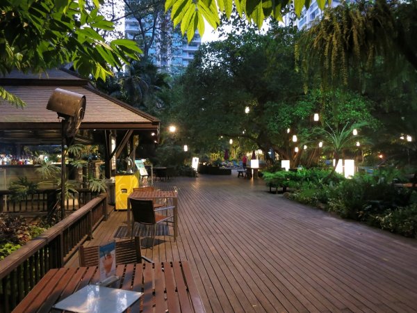 Swisshotel Nai Lert Park Bangkok, Garden&Pool, 06.jpg