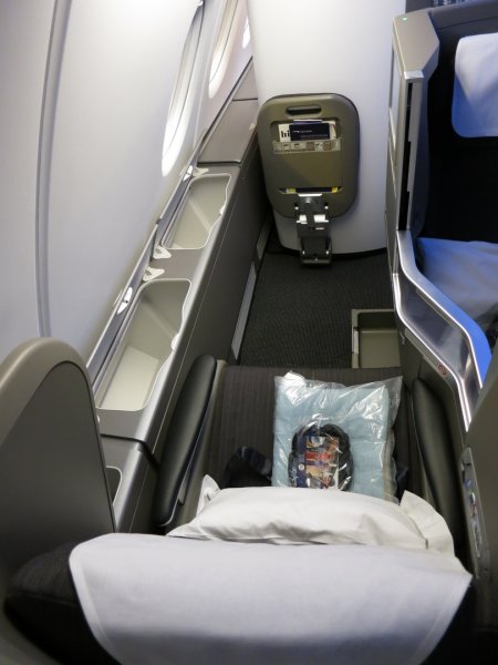 British Airways Business class HKG-LHR, 21.jpg British Airways Business class HKG-LHR, 21.jpg