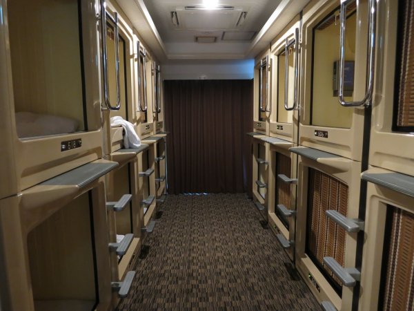 Sauna & Capsule Clear In Sugamo, 05-1.jpg