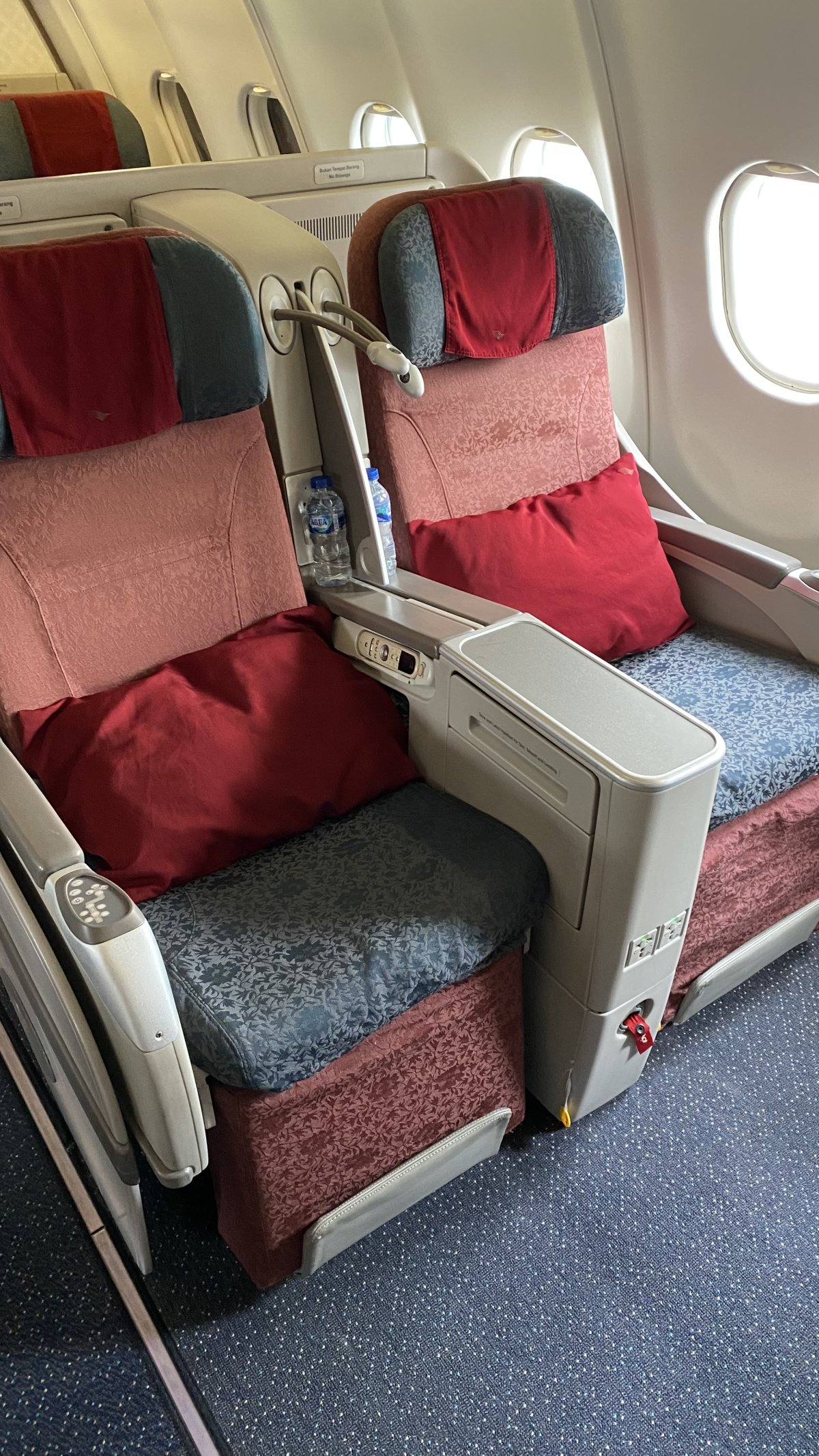 IMG_5883.jpeg IMG_5883.jpeg