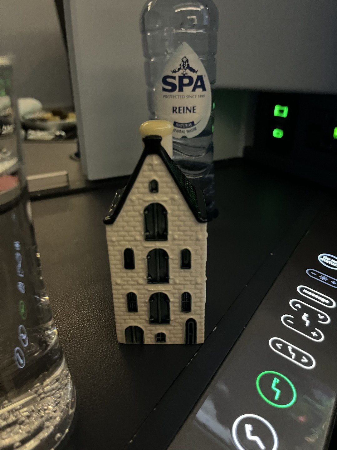 2025-11-04 22-55-15.jpg