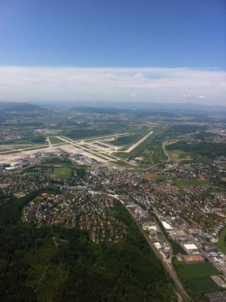 zrh.jpg zrh.jpg