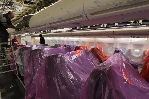 SAS Plus Kabine.JPG SAS Plus Kabine.JPG