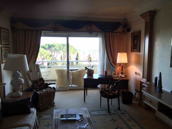 IMG_5085.jpg IMG_5085.jpg