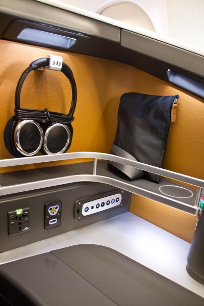 IMG_4044.jpg IMG_4044.jpg