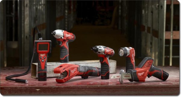 c26-MILWAUKEE-m12family.jpg