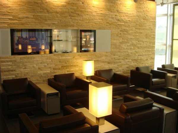 SwissLounge.jpg
