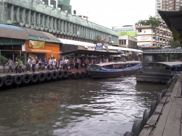 Bangkok - Saen Saeb 01.jpg Bangkok - Saen Saeb 01.jpg