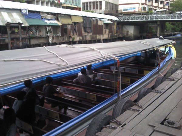 Bangkok - Saen Saeb 02.jpg Bangkok - Saen Saeb 02.jpg