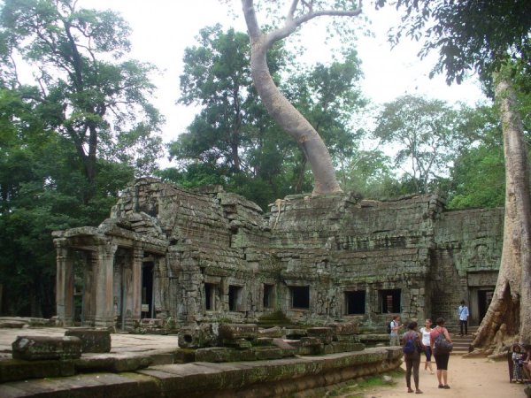 Angkor Wat 4.jpg