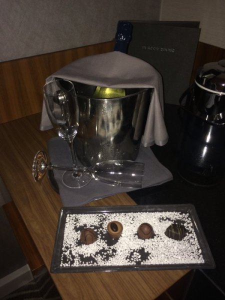 IMG_1350.jpg IMG_1350.jpg