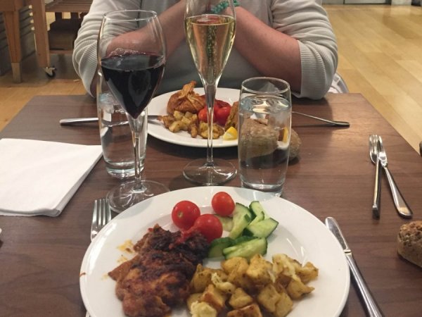 IMG_3202.jpg IMG_3202.jpg