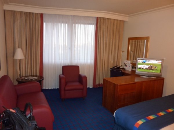 Park Inn Heathrow_03.jpg