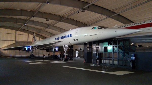 Concorde1.jpg Concorde1.jpg