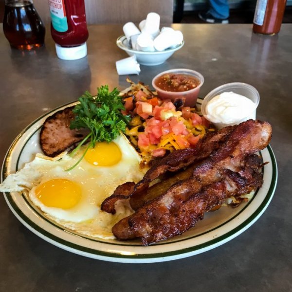 CE949DC3-7779-4982-BBEC-77838C1D4BCD.jpeg CE949DC3-7779-4982-BBEC-77838C1D4BCD.jpeg