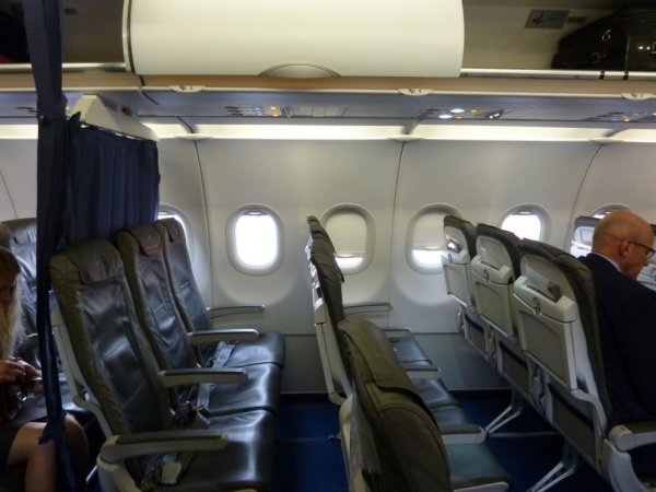 Lufthansa Business class ARN-FRA_06.jpg Lufthansa Business class ARN-FRA_06.jpg