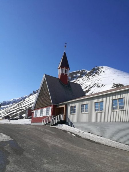 Kyrkan.jpg Kyrkan.jpg