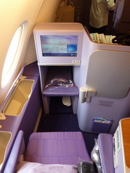 THAI Business BKK-NRT_06.jpg THAI Business BKK-NRT_06.jpg