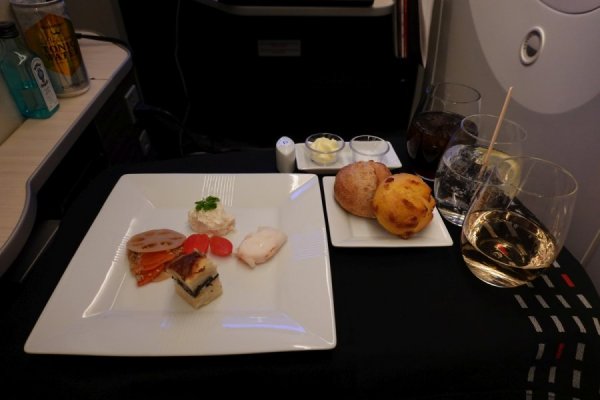 luften02.jpg luften02.jpg