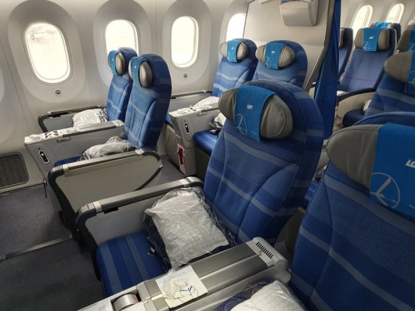 2019-09-30 15.40.08.jpg 2019-09-30 15.40.08.jpg